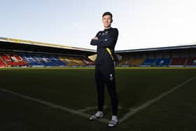 Pompey are eyeing striker Makenzie Kirk. (Photo by Paul Devlin / SNS Group)