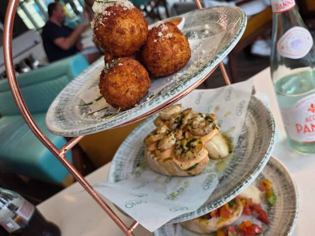 We went for lunch at Gino D'Acampo Italian Restaurant on Newcastle's Quayside - and here's what we thought.