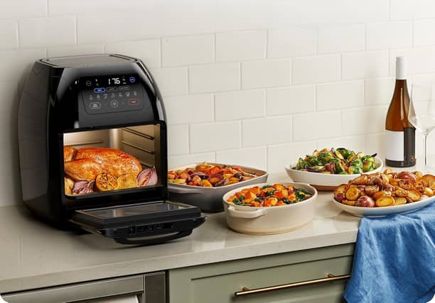 This Chefman air fryer can cook huge meals thanks to its 10-litre capacity