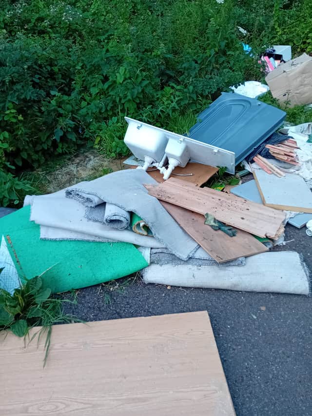 Dumped rubbish in Denmead