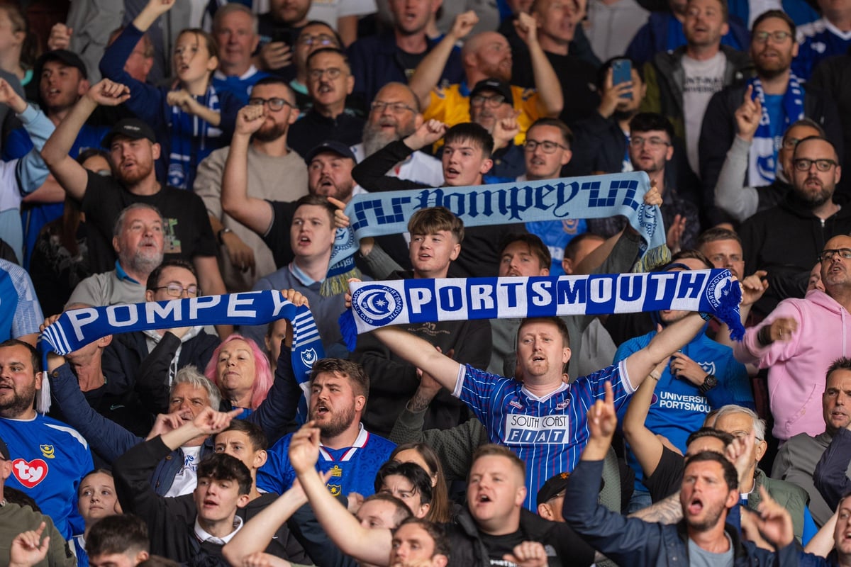 61 cracking images of 2,700 Portsmouth supporters enjoying derby against Southampton from inside St Mary's