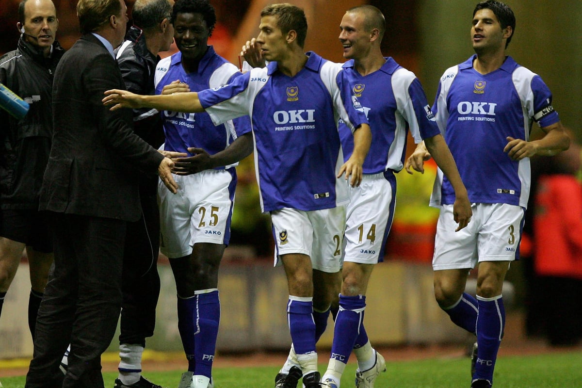 Former Portsmouth favourite emerges in running for Rangers vacancy as Wrexham close in on new signing