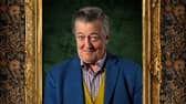 Another star who needs no introduction is Stephen Fry. He is known for his lengthy career on TV including hosting QI as well as being on classic shows like Blackadder. 