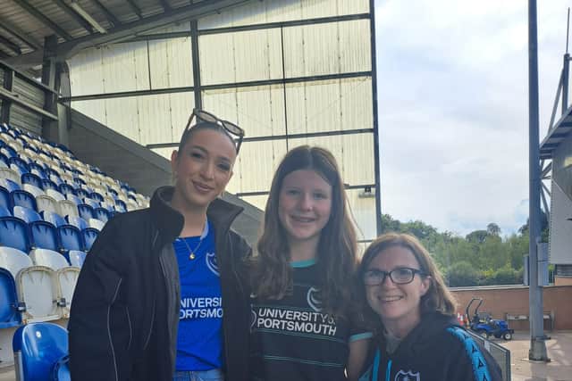 GK Barry with Pompey fans last month (pic @PompeyWomenSC)