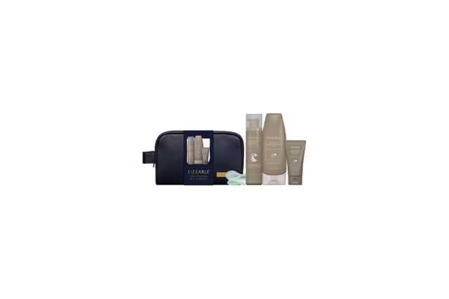 Liz Earle Daily Revitalising Men's Collection Gift Set