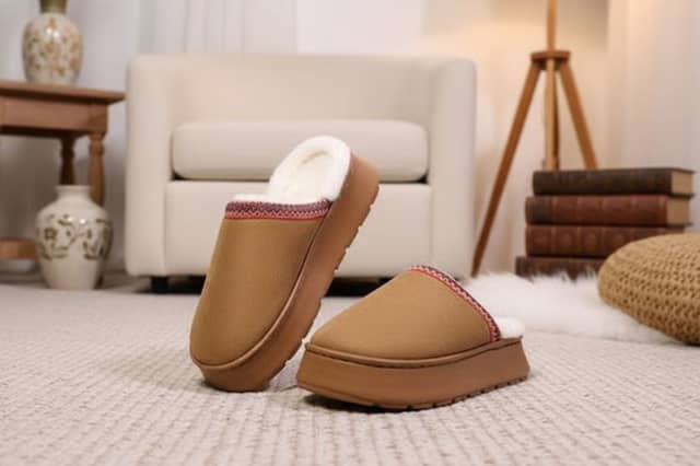 I’ve found Ugg inspired slippers for under £9 in the Black Friday deals