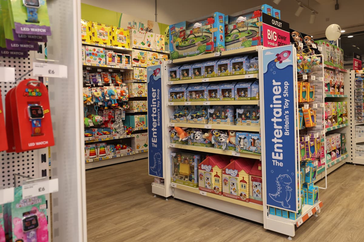 Entertainment Store