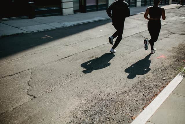 The 6 tips every runner should know before running their first race.