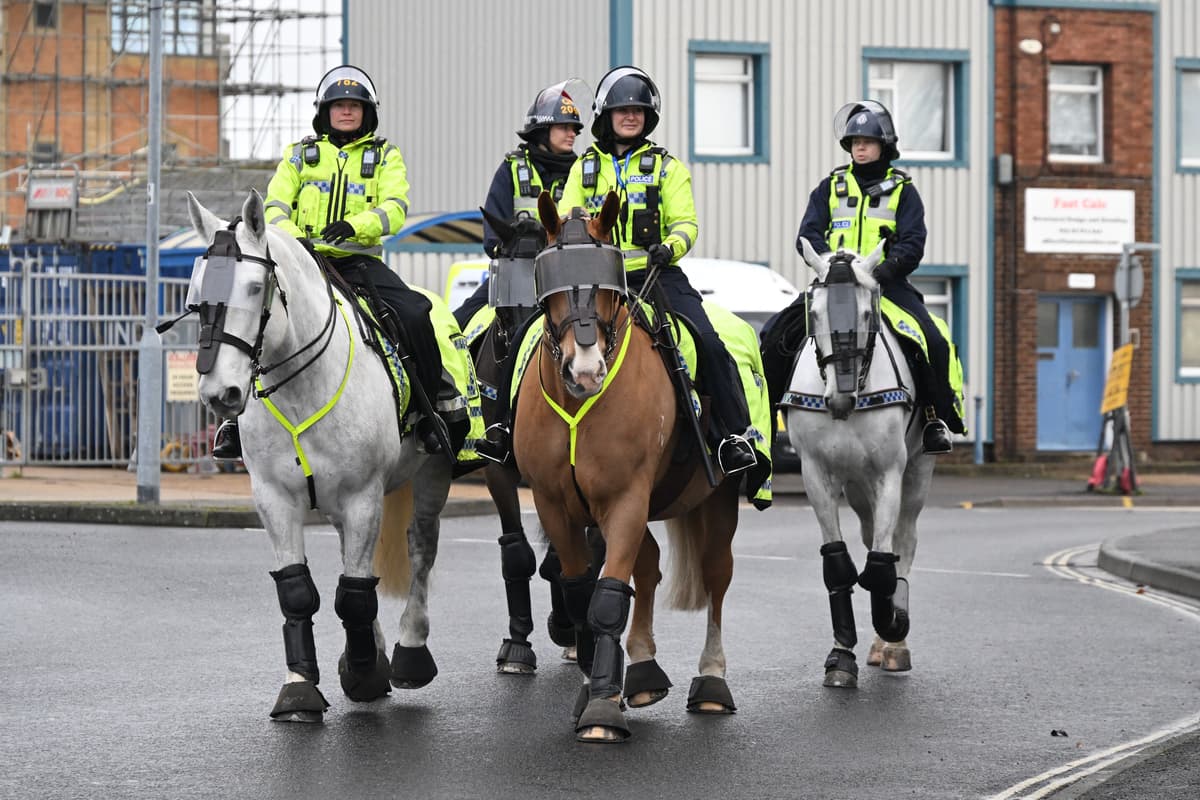 Pompey V Southampton derby cost set to hit £500k, police commissioner ...