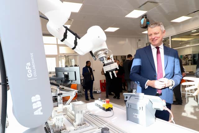 Pictured: Luke Pollard at the University looking at some of the technology and facilities at University of Portsmouth.