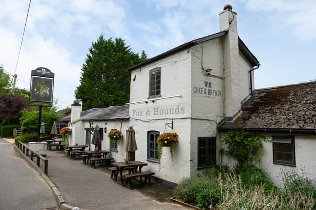The Fox & Hounds, a family-friendly pub in Bursledon, is set to temporarily close for a six-figure refurbishment.