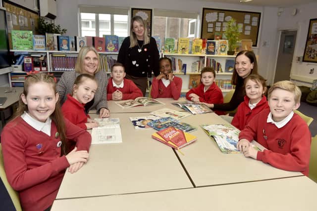 Highbury Primary School in Dovercourt Road, Cosham, is celebrating after receiving a positive Ofsted report.


Pictured is: (l-r) Alexa, Betsy, Jo Watson, headteacher, Bobby, Lyndsey Knight, assistant headteacher and inclusion lead, Gladys, Albert, Jane James, deputy headteacher, Molly and Joseph. 

Picture: Sarah Standing (130226-5602)