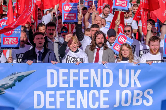 Unite the Union General Secretary Sharon Graham with Aerospace sector members & reps, demonstrate outside Downing Street.