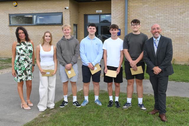 King's Academy Bay House School Sixth Form is one of the top performing in the country, new data has revealed. 

L-R Stacey Osborne Head of Sixth Form, Charlotte Bunting, Charlie McLaughlin, Billy Baines, Alex Thomas, Adam Durham, Chris Willis Headteacher.
