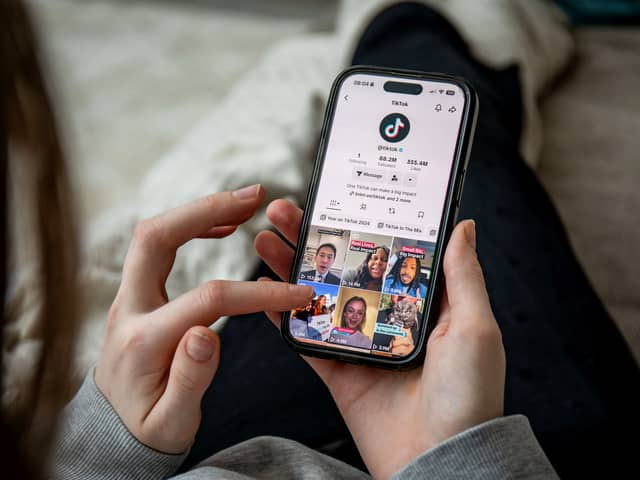 Four in 10 admit they can’t help but feel a need to appear perfect on social media