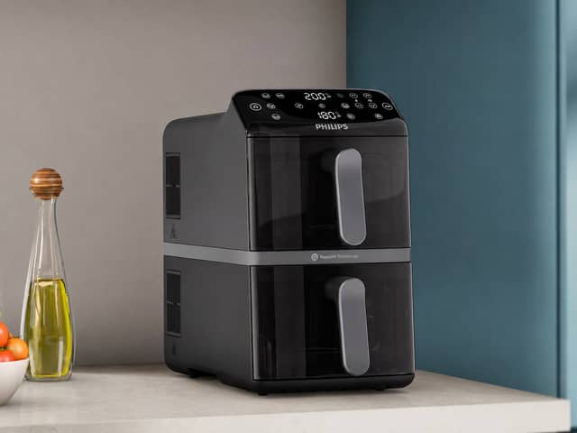 Amazon's deal makes this high-end Philips air fryer nearly half price