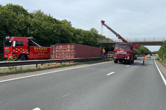 A34 closure while recovery takes place