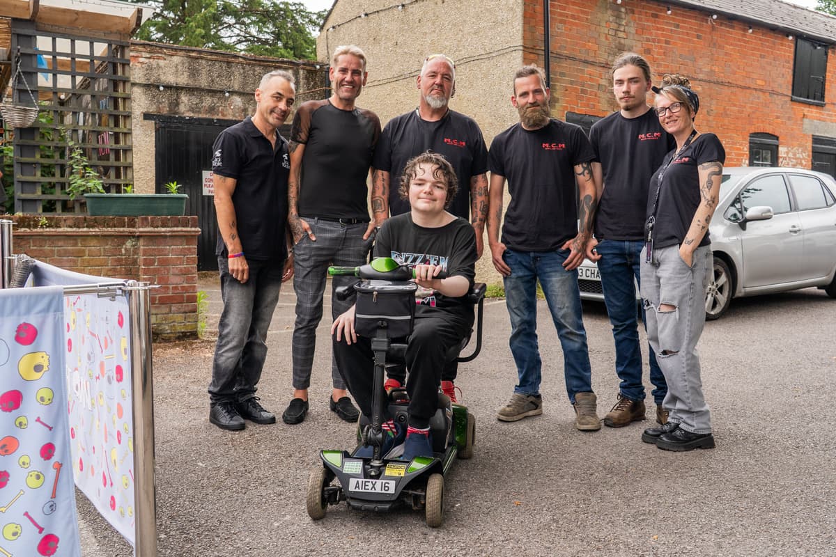 Golden Lion in Fareham help to surprise Havant teen with customised ...