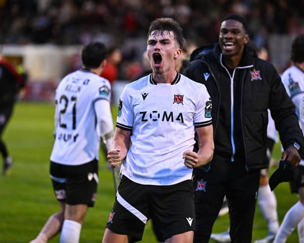 Dundalk’s Eoin Kenny is set to join Pompey.