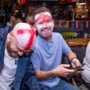 Fans in Portsmouth watching the World Cup, England Vs USA on Friday 25th November 2022

Pictured: Fans in Green Post, Portsmouth 

Picture: Habibur Rahman