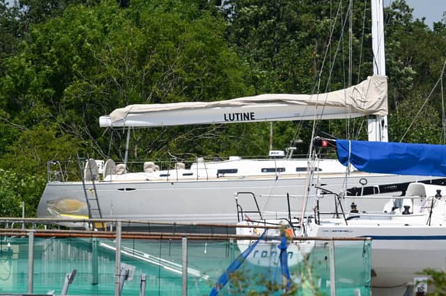 Lutine after being involved in a crash with a Rattler-class boat.