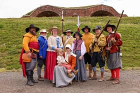 Sir Marmaduke Rawdon's regiment, The Sealed Knot. Big History Weekend at Fort Nelson, Portsdown Hill
Picture: Chris Moorhouse (040726-23)