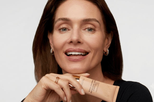 Laura Geller's Quench-n-Tint foundation combines lightweight coverage with hydrating skincare ingredients for a natural-looking finish.