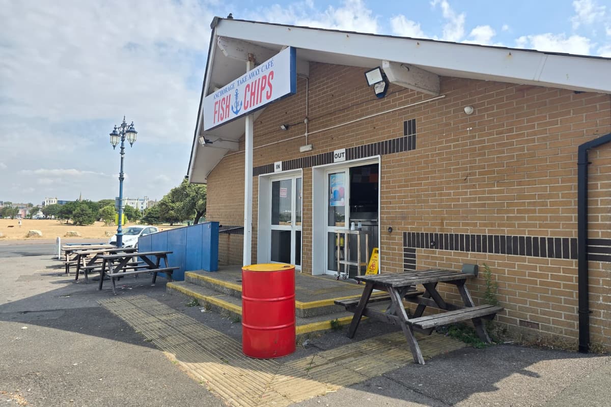Council orders seafront chippy to stop selling ice cream