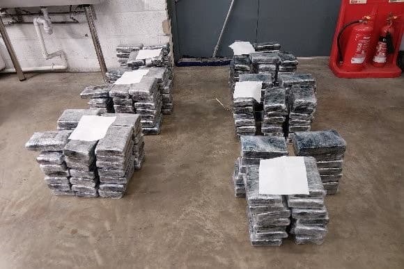 £19m of cocaine found hidden in banana crates on cargo ship at Portsmouth ...