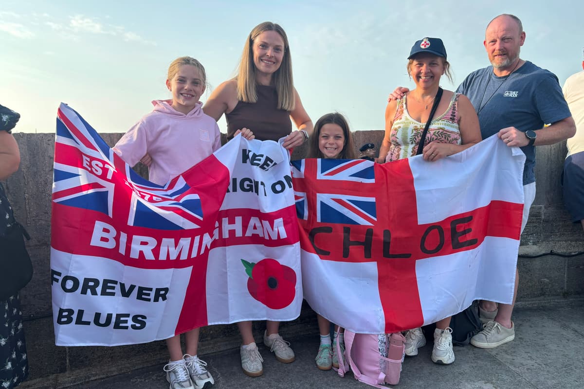 29 superb pictures of families giving HMS Prince of Wales a glorious ...