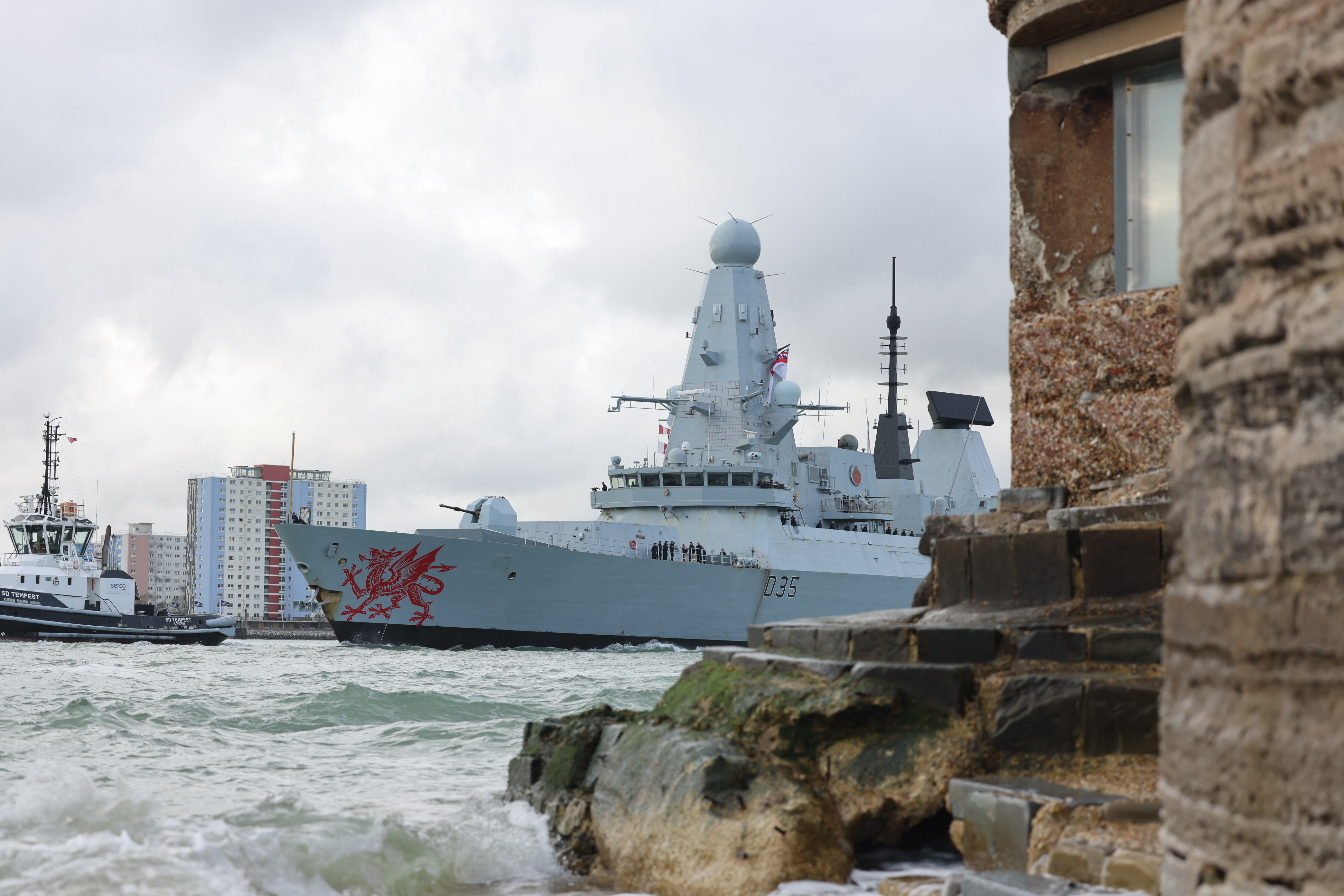 New Royal Navy ships stuck in 'initial stages of design' - when