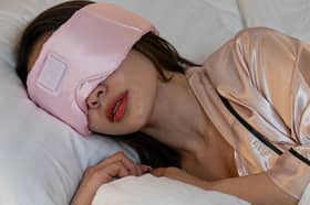 The discreet, cushioned speakers are designed to avoid pressure points, making Snoozeband Silk comfortable even when sleeping on your side.