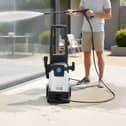 The portable 1600W pressure washer is advertised with up to 135-bar pressure and costs £40.99