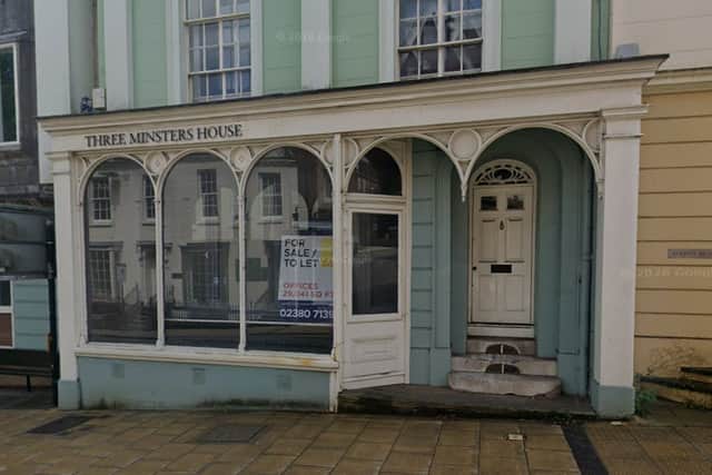 Three Minsters House, Winchester