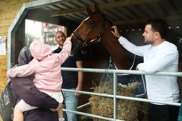 Photos from the pop-up racehourse event at Gunwharf Quays