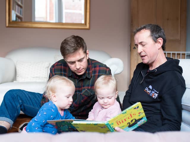 Volunteers help parents who are struggling