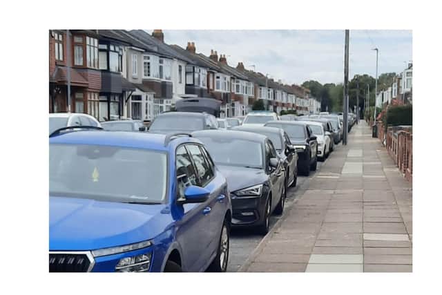 Police were spotted in Magdalen Road