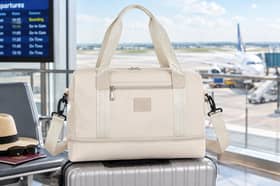 This 24L Ryanair 40x30x20cm cabin bag is currently £14.44 in a limited-time Amazon deal.