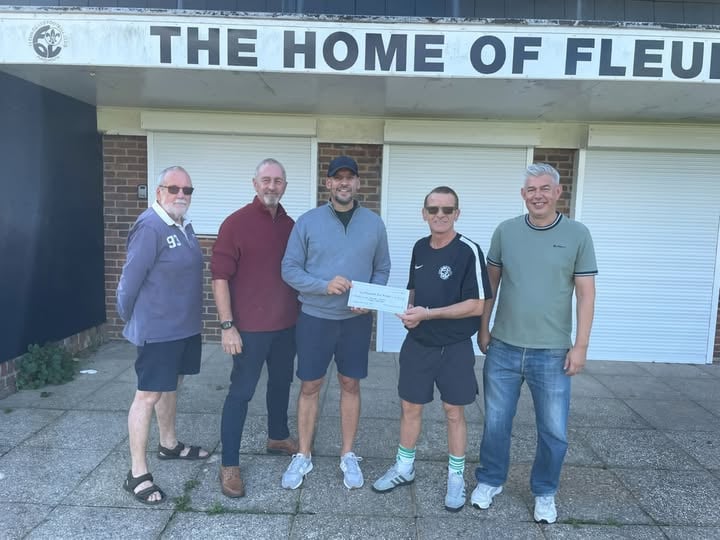 Drayton community event raises £2,018 for Fleur de Lys Football Club
