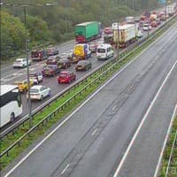M3: Man dies after falling from motorway bridge with Hampshire route closed for nine hours