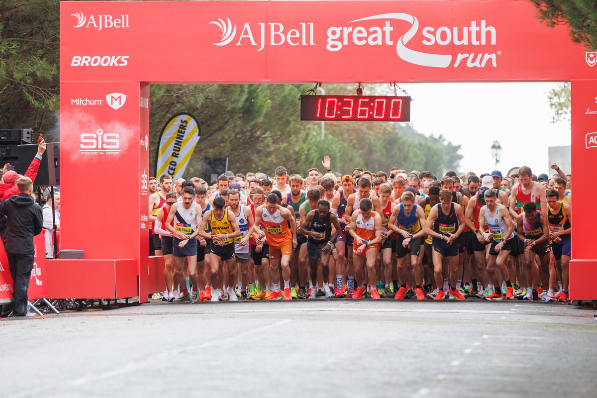 LIVE: Great South Run weekend underway as 5k race begins around Southsea