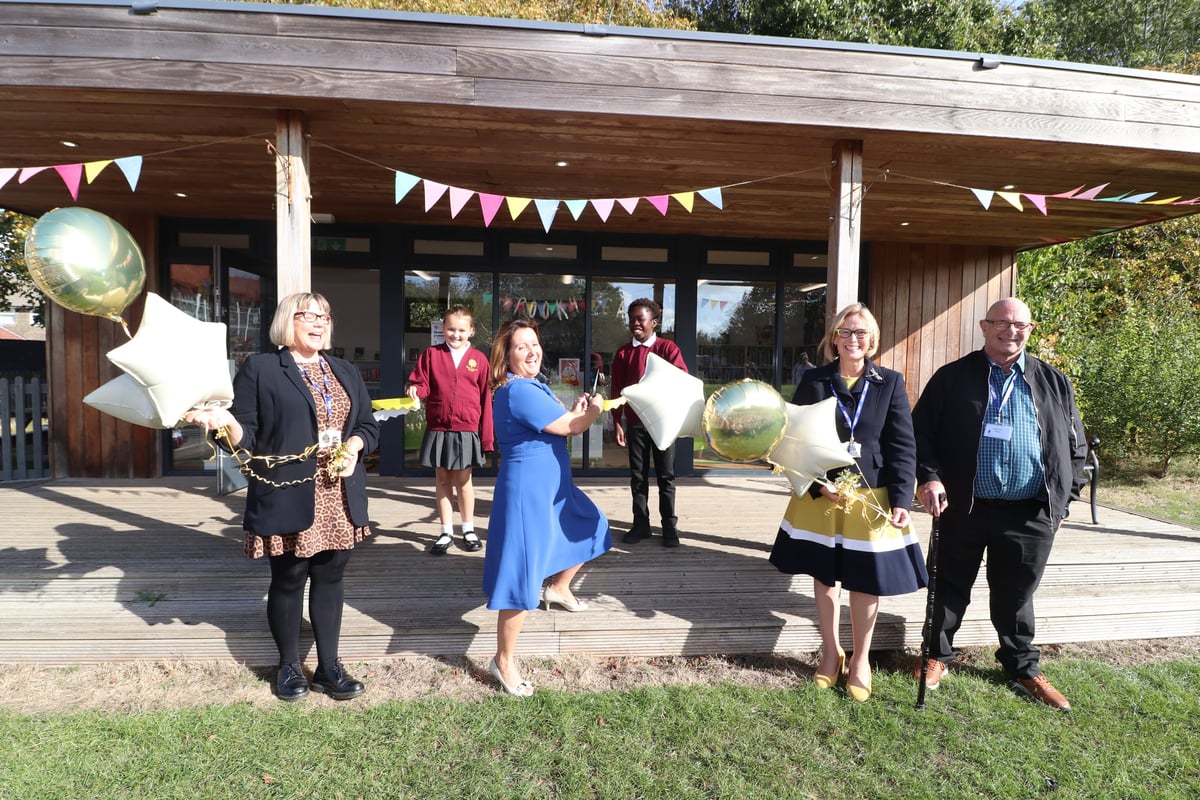Pupils join mayor to celebrate opening of new Gosport school library