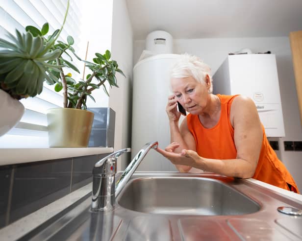 Portsmouth Water is teaching homeowners how to do some of the basics to save water.