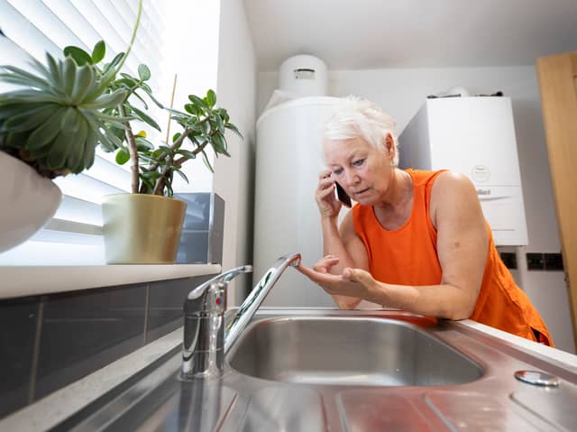 Portsmouth Water is teaching homeowners how to do some of the basics to save water.