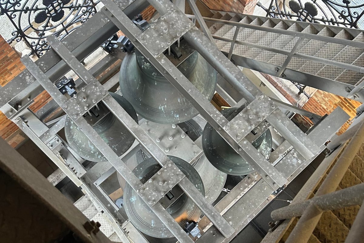 Pompey chimes ring out again after specialist repair and restoration of Guildhall clock