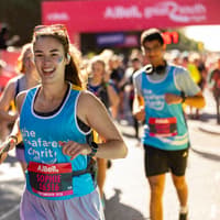 26,000 runners take part in record-breaking Great South Run in sunny Portsmouth