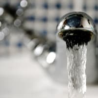 Water quality warning issued in Lee-on-the-Solent after bacteria found
