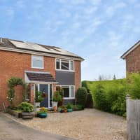 Five-bedroom detached house near Waterlooville for £630,000 has solar panels and EV charging