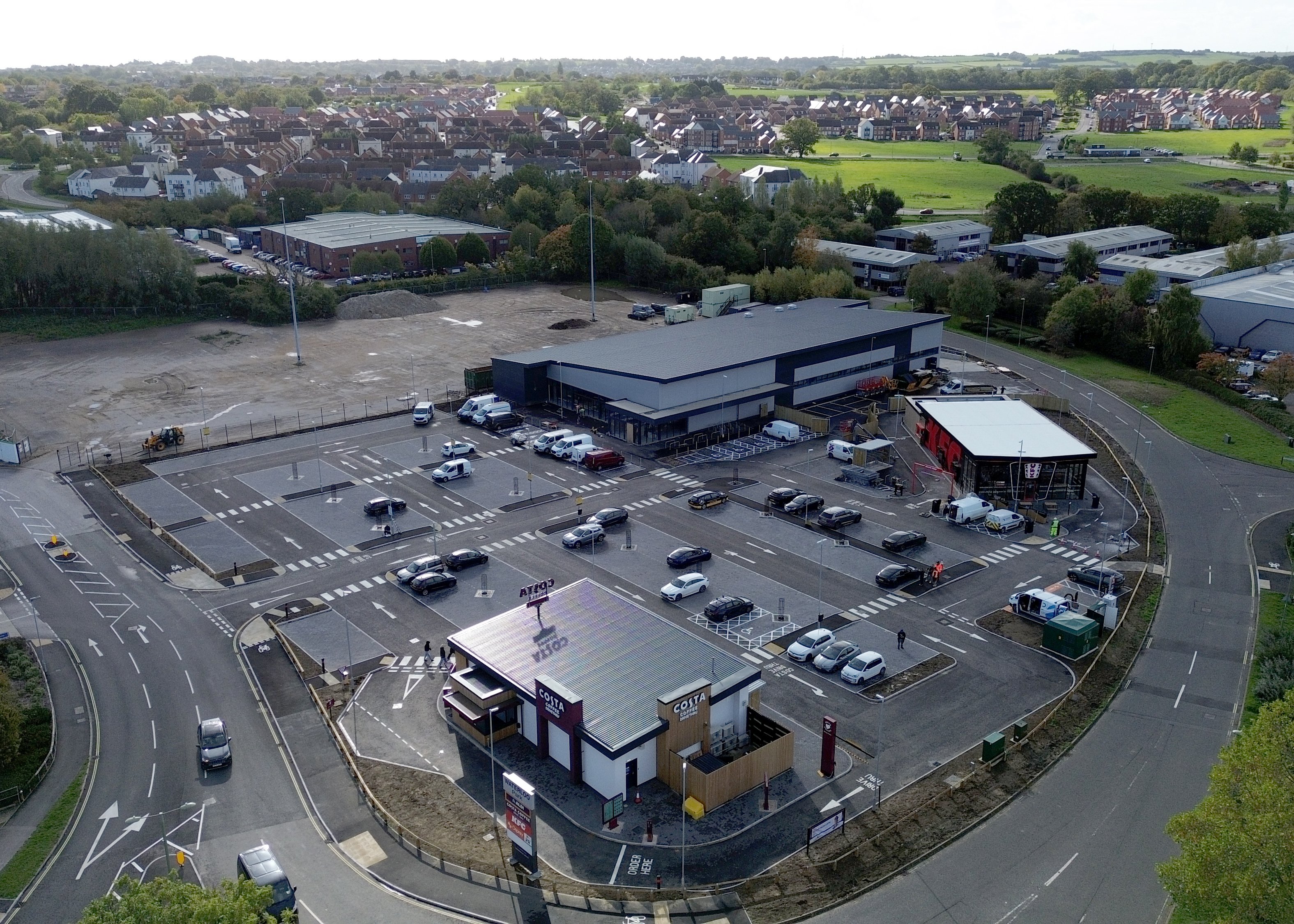 Waterloo Park in Waterlooville nears completion as Costa becomes first store to open