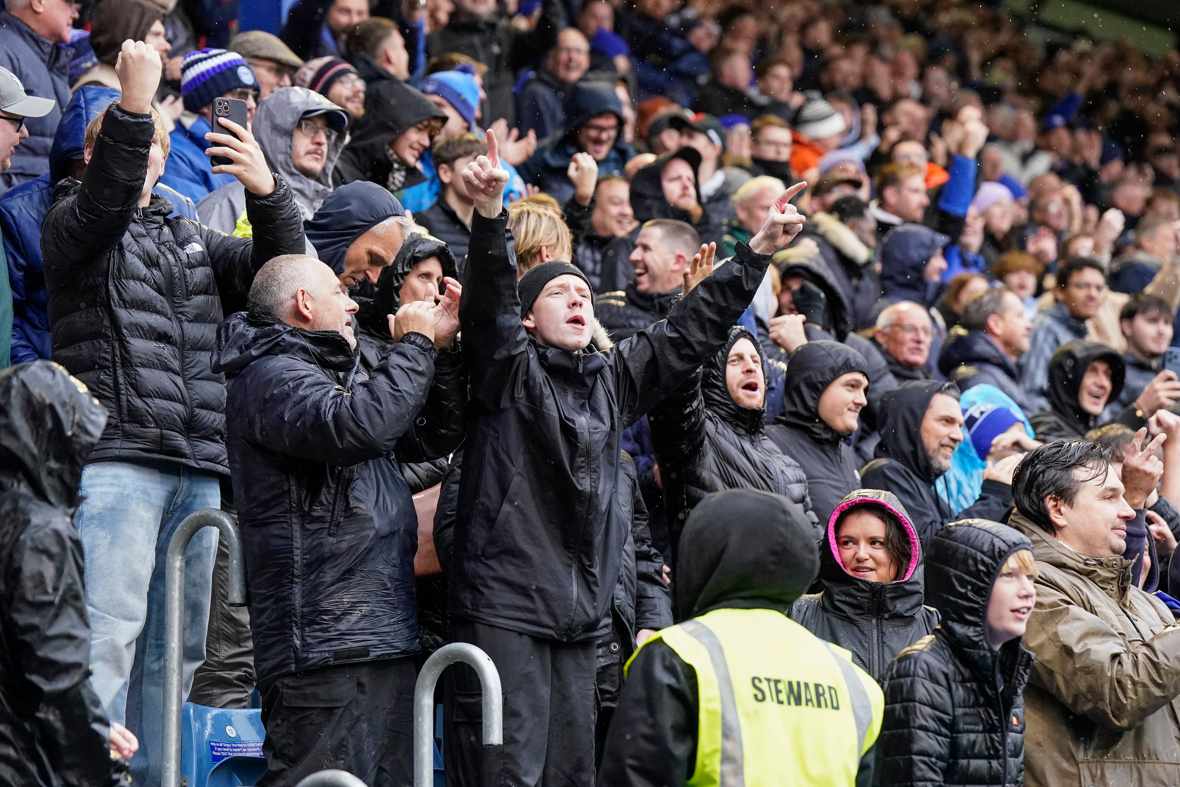 Millwall Game 'Was a good old school ground, pretty dire, lucky': Portsmouth and ...